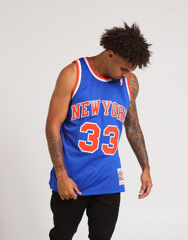 Mitchell & Ness New York Knicks Patrick Ewing #33 NBA Jersey Royal