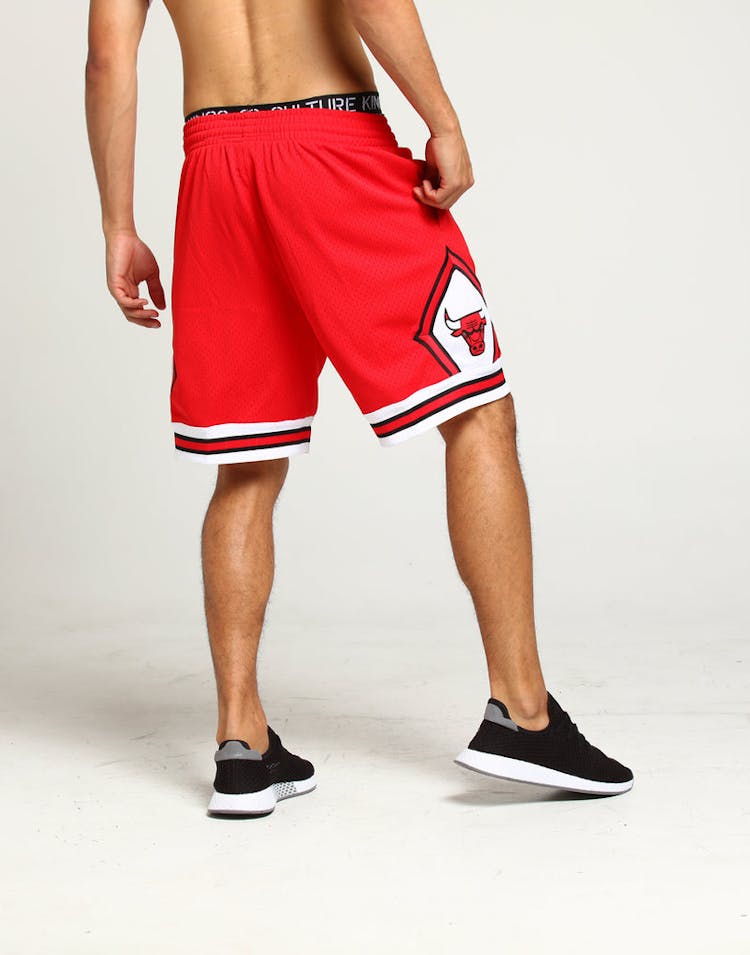 Mitchell & Ness Chicago Bulls 97/98 Swingman Shorts Red