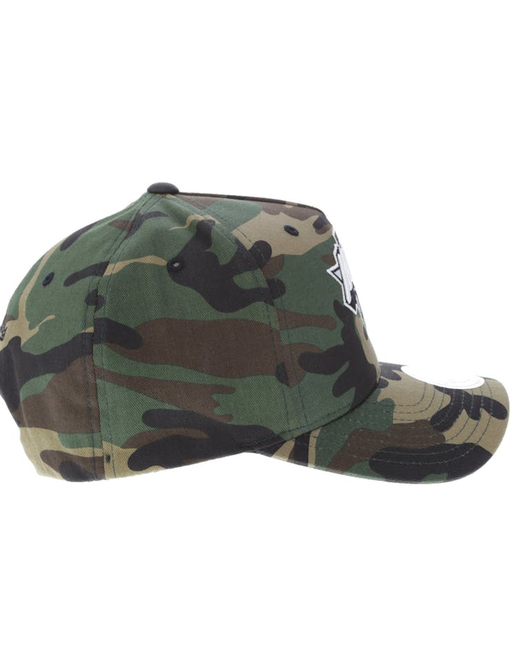 Mitchell & Ness New York Knicks 110 Pinch Snapback Camo