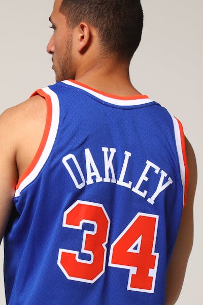 Mitchell & Ness New York Knicks Charles Oakley #34 NBA Jersey Royal
