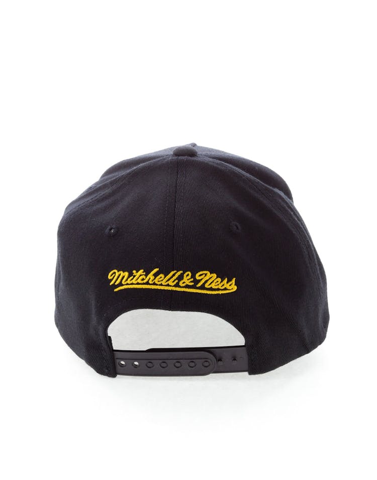 Mitchell & Ness Pittsburgh Steelers Team 110 Pinch Snapback Black