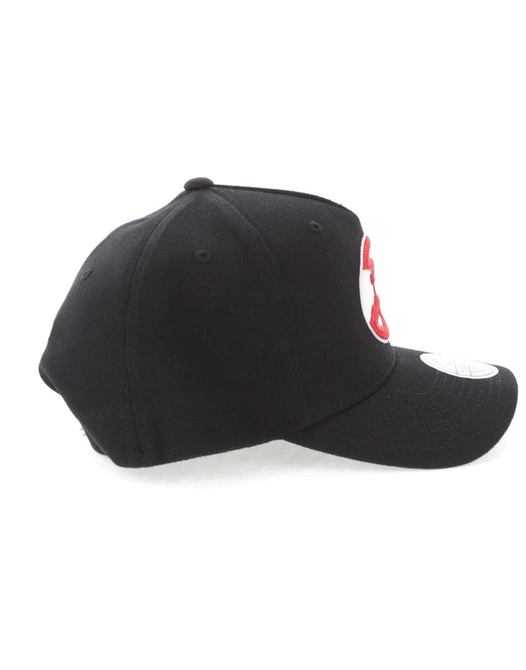 New Era Atlanta Hawks Team 110 Pinch Snapback Black