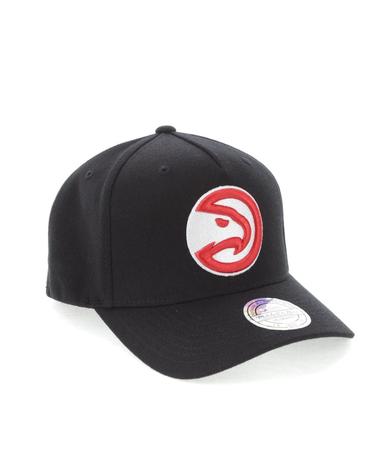 New Era Atlanta Hawks Team 110 Pinch Snapback Black