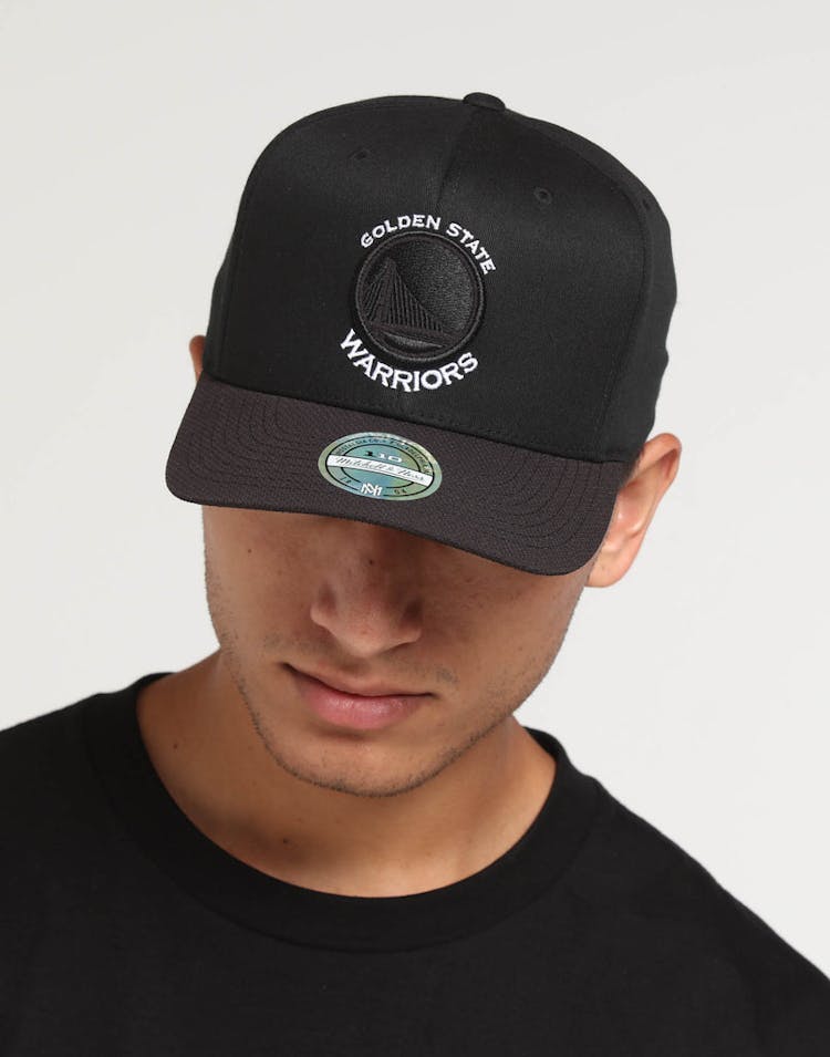 Mitchell & Ness Golden State Warriors 110 Kevlar Snapback Black