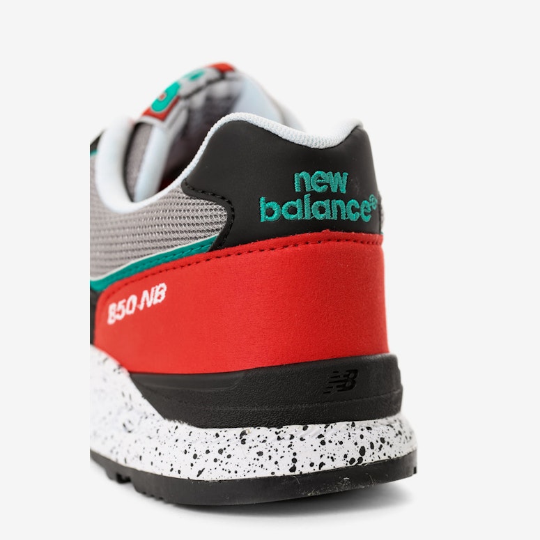 New Balance 850 Red/teal/grey