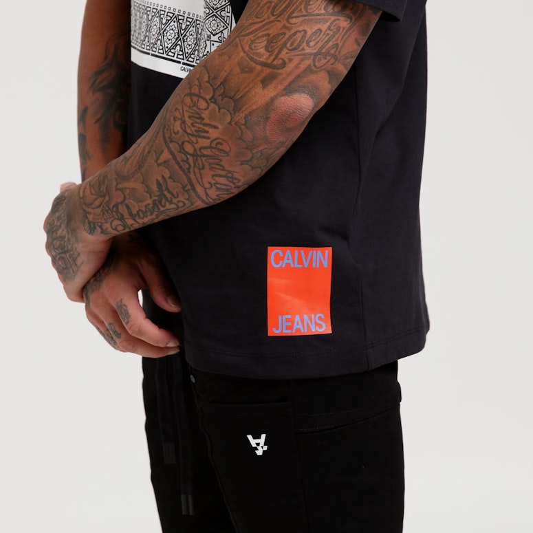 Calvin Klein Bandana Graphic Regular Tee Black