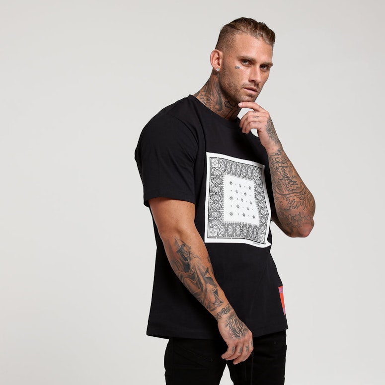 Calvin Klein Bandana Graphic Regular Tee Black