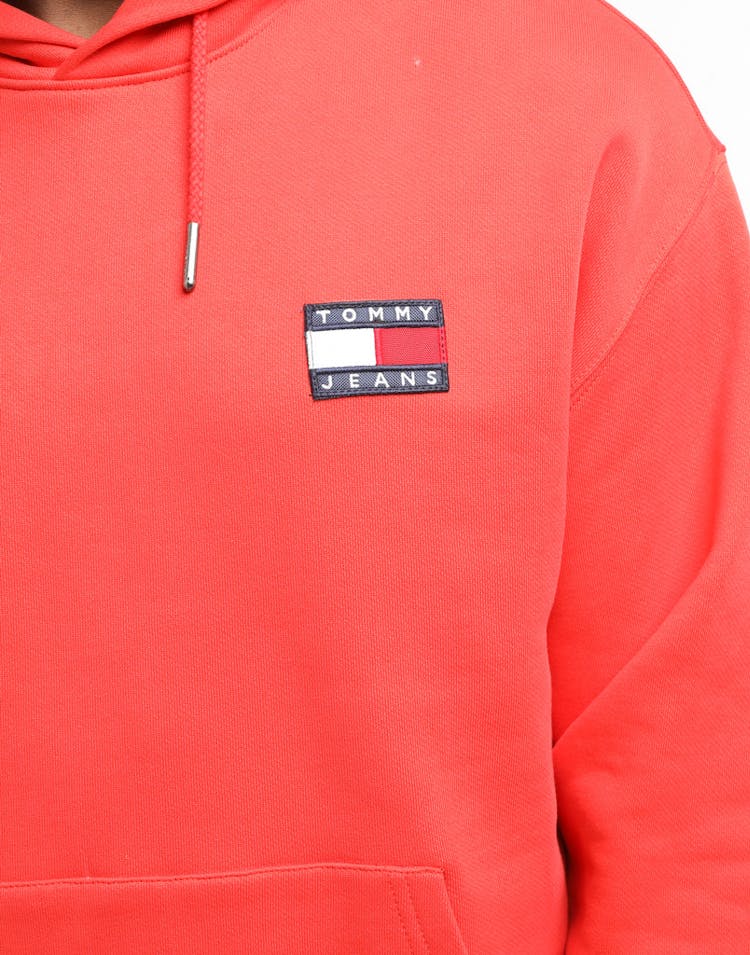 Tommy Jeans TJM Tommy Badge Hoodie Flame Scarlet