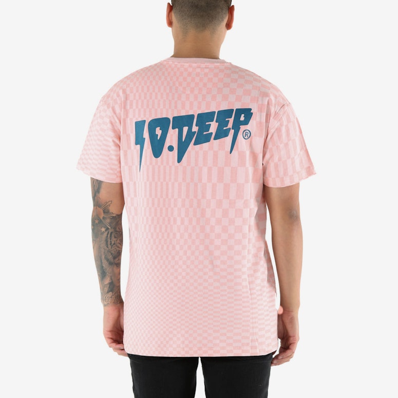 10 Deep Seeing Trails Tee Pink