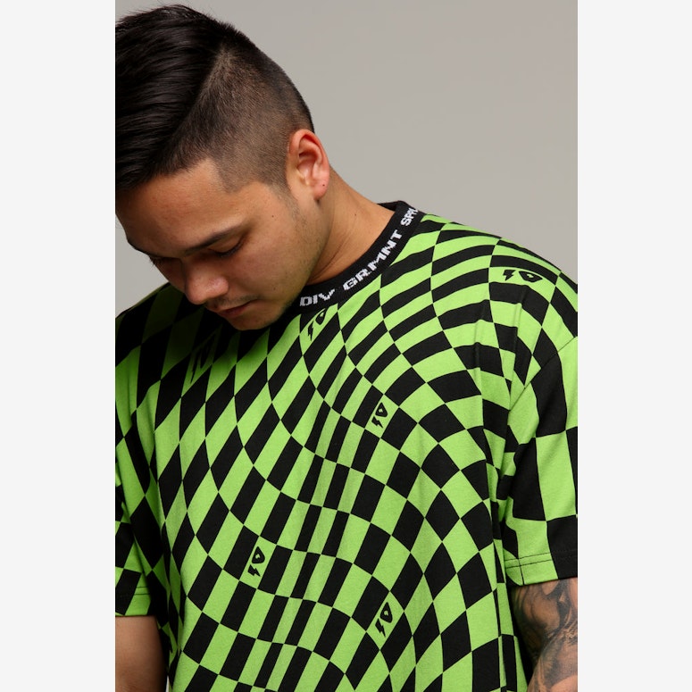 10 Deep Distortion Tee Green