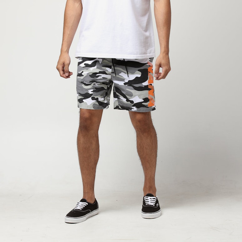 Nana Judy Distinction Nana Short Snow Camo
