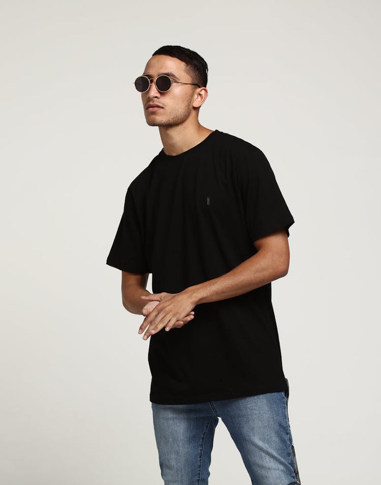 Nana Judy Comet Classic Tee Black