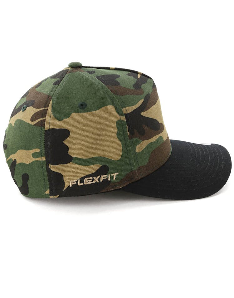 Flexfit Gravity 110 Pinch Snapback Camo/Black