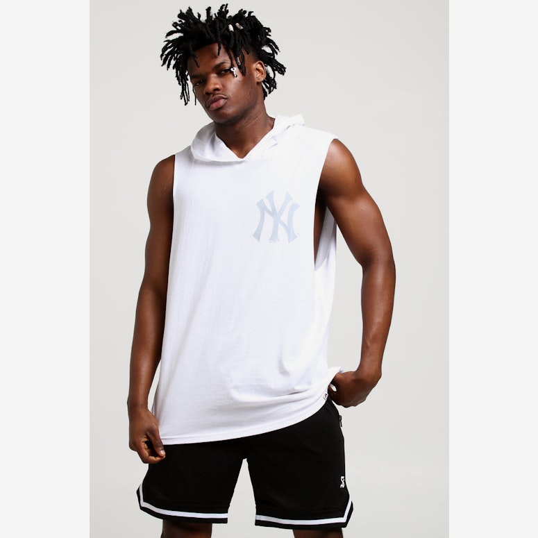 Majestic Athletic New York Yankees Vincennes Muscle Hood White/Grey