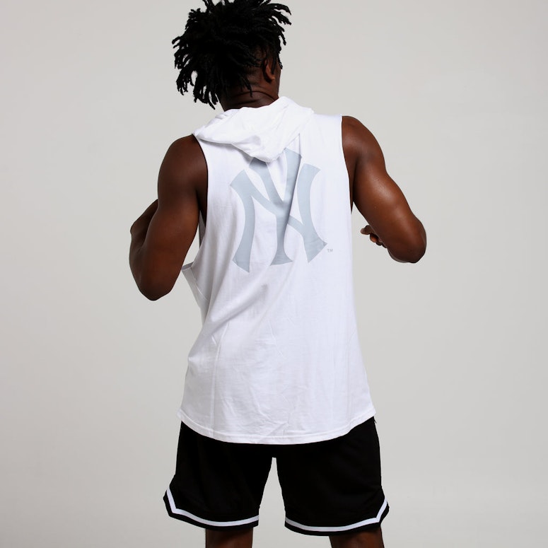 Majestic Athletic New York Yankees Vincennes Muscle Hood White/Grey