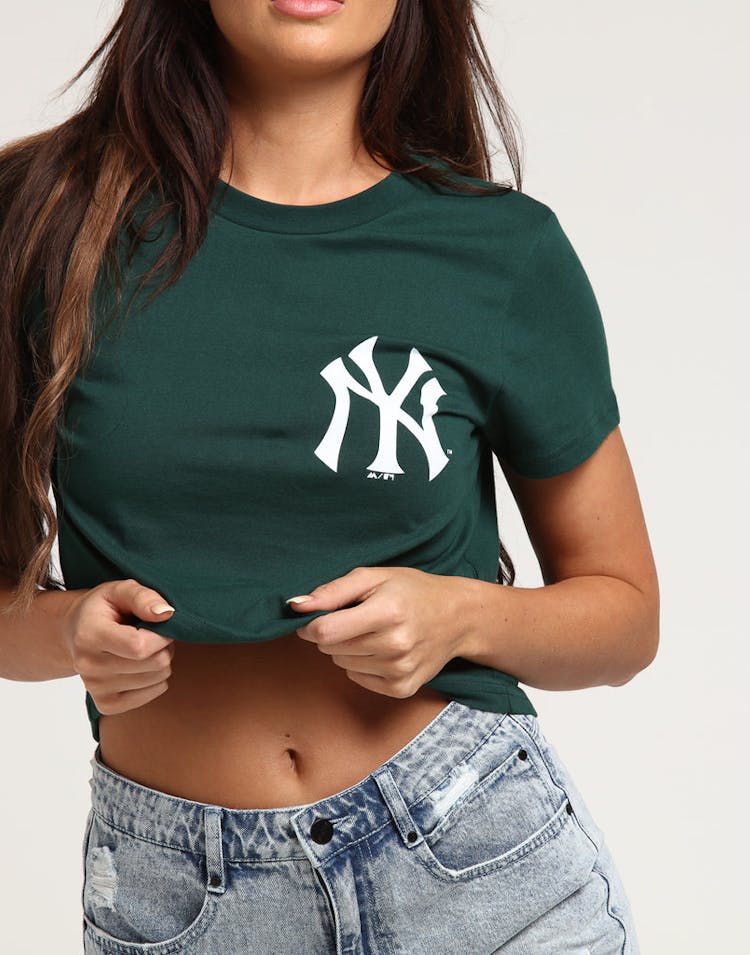 Majestic Athletic Women's New York Yankees Camila Cropped Tee Teal