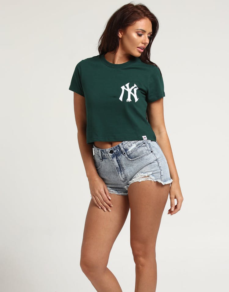 Majestic Athletic Women's New York Yankees Camila Cropped Tee Teal