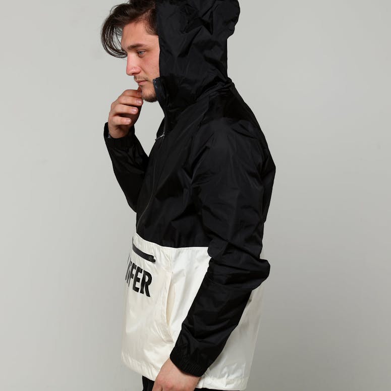 Huffer Spray Anorak Black