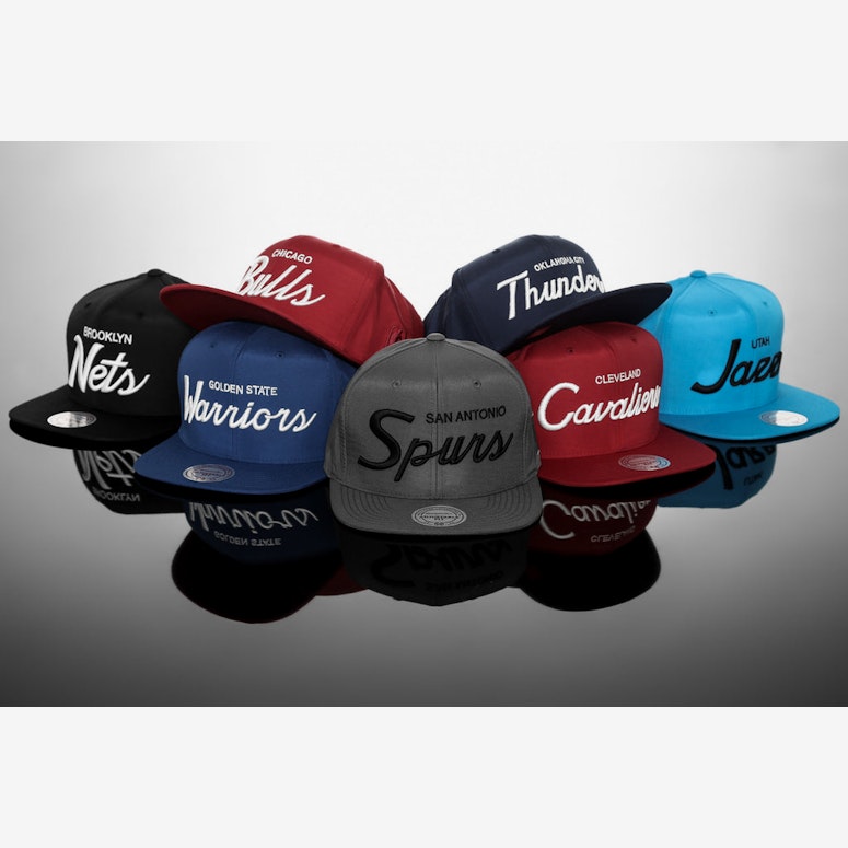 Cavs Evov Snapback Burgundy