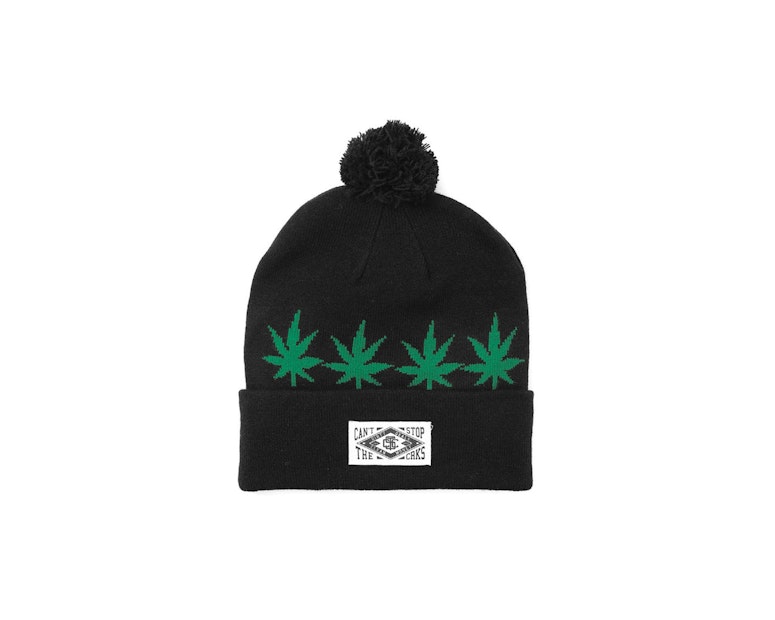 Leafy Pom Pom Beanie Black