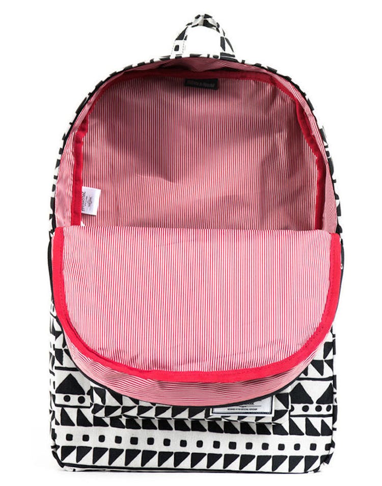 Classic Backpack White/black/bro