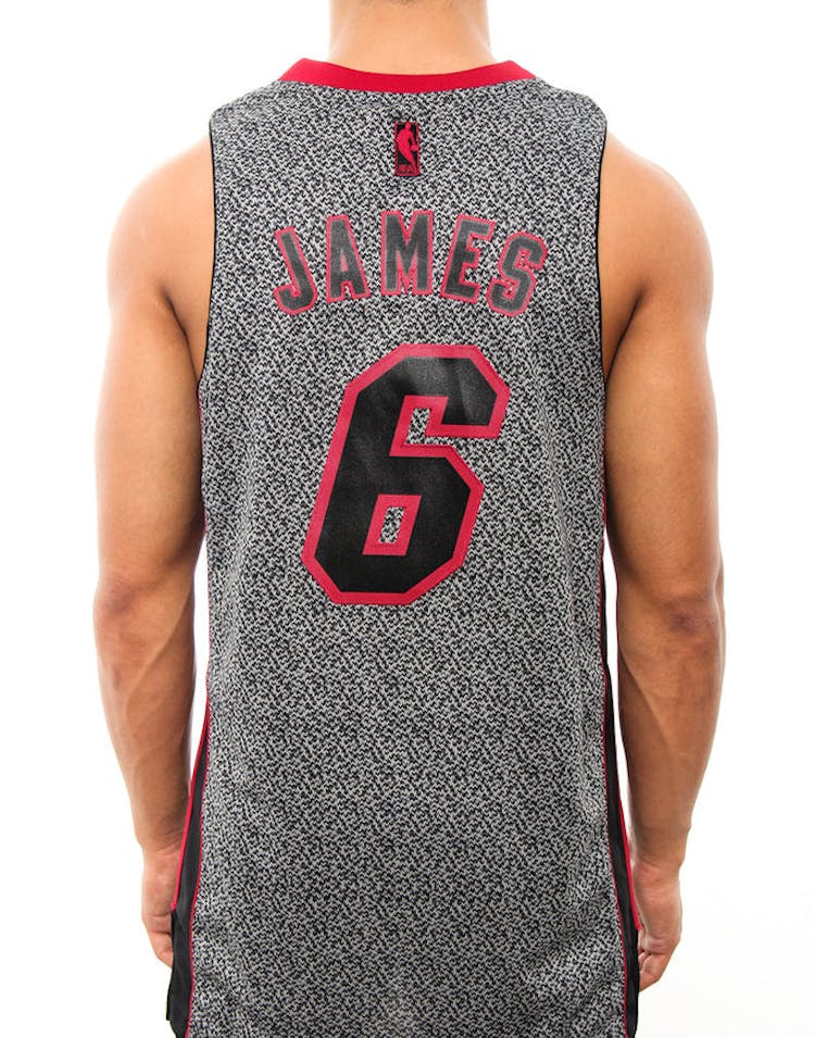 Miami Heat Revolution 30 Black/charcoal