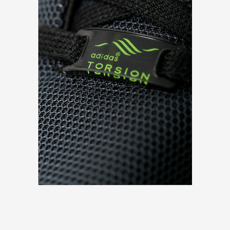 ZX Flux Black/yellow