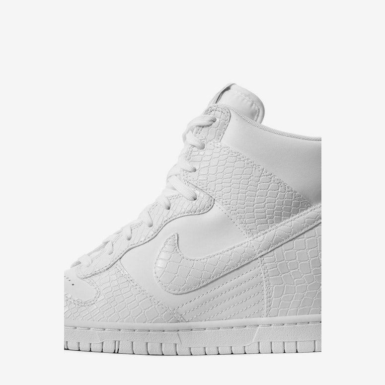 Womens Dunk Sky HI White
