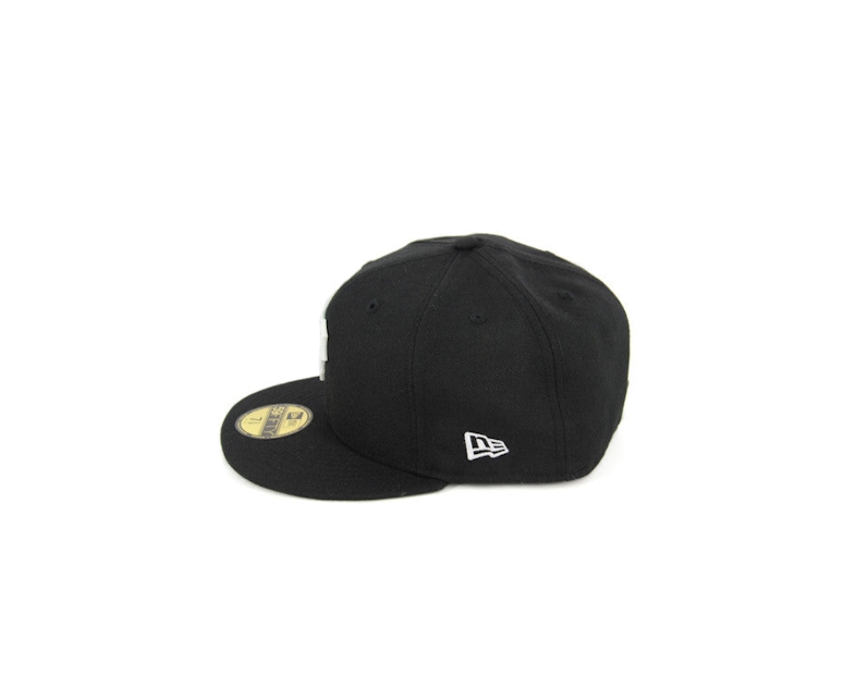 Pittsburgh Pirates Metal Black/white