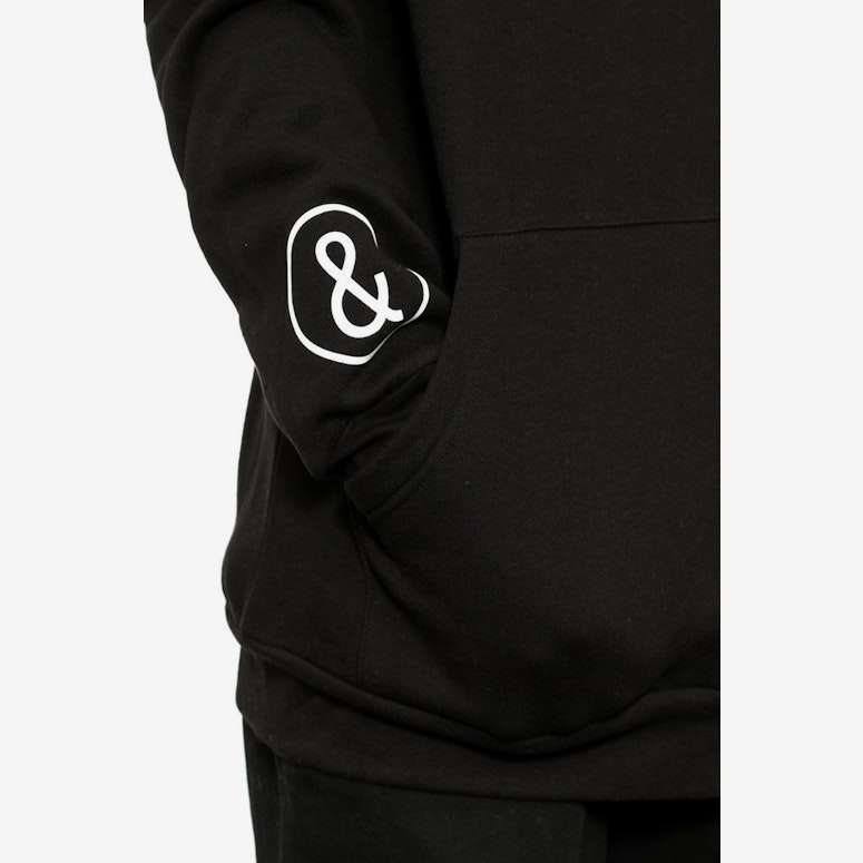 Banner Pullover Hood Black