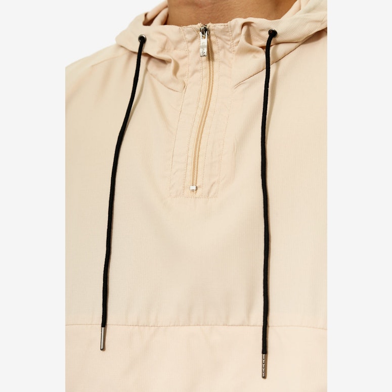 Neat Wind Breaker Tan