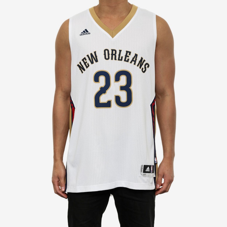 Pelicans 23 Davis Swingmn White