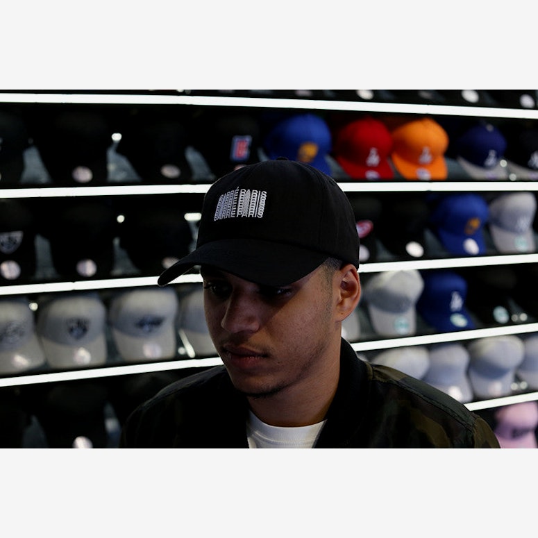 Monet Precurved Strapback Black
