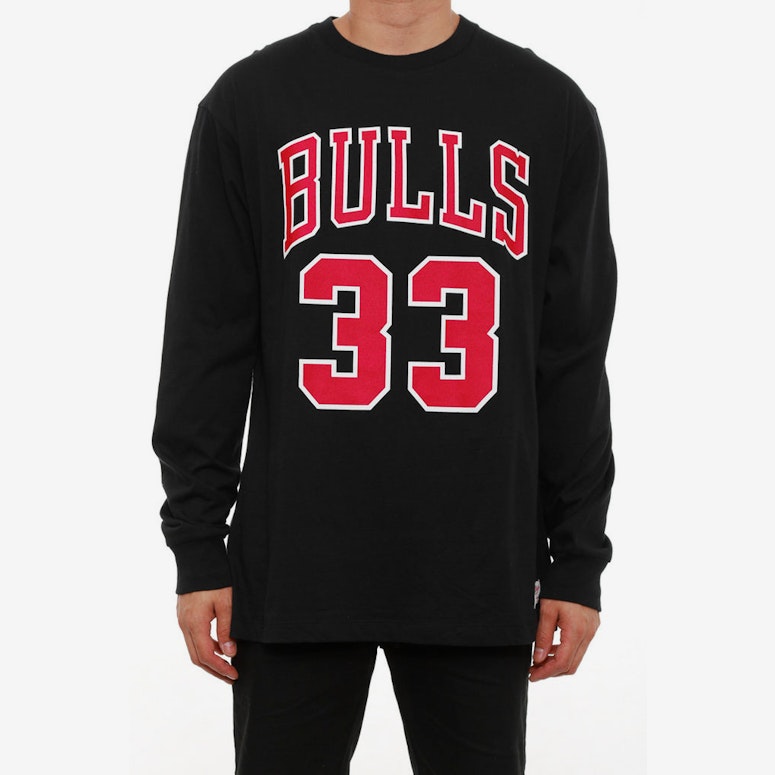 Bulls Pippen #33 Long Sleeve Tee Black/red