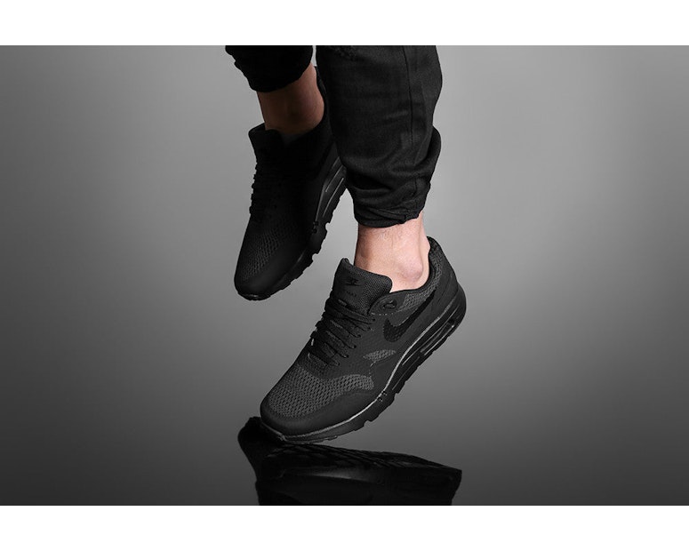 Nike Air Max 1 Ultra Essential Black/black