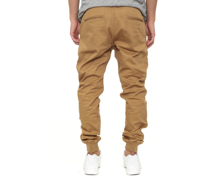 Legacy Jogger Pant Tan