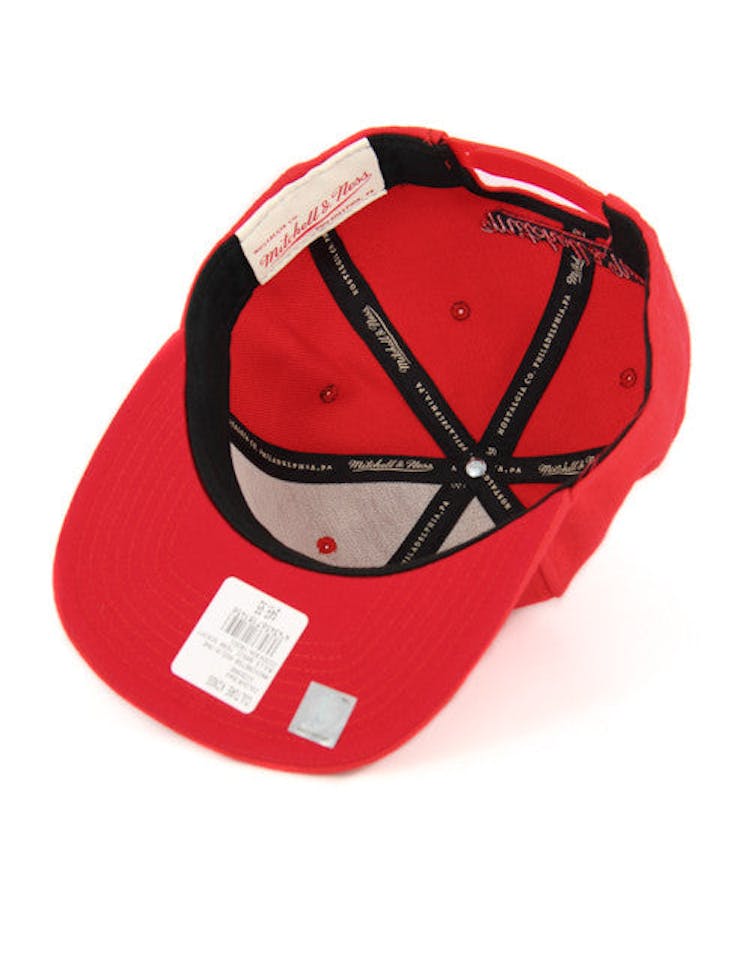 Bulls Basic Team Script Red