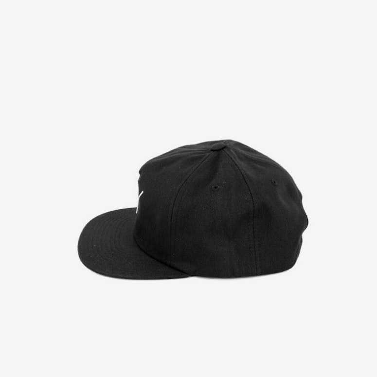 Script Snapback Black