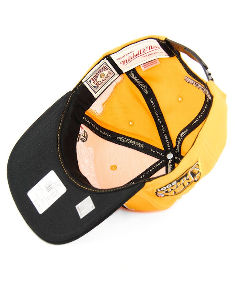 LA Lakers 2 X Championship Snapback Yellow/black