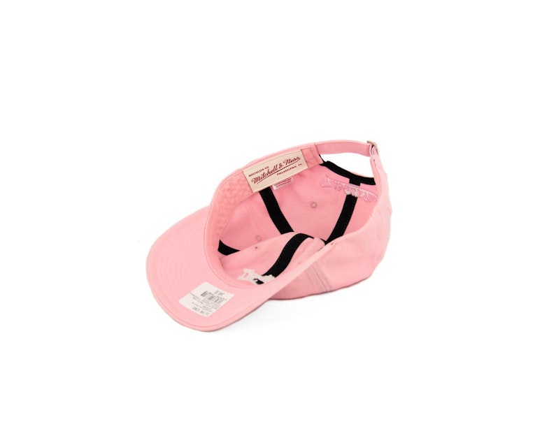 Arch Chukker Strapback Pink/black