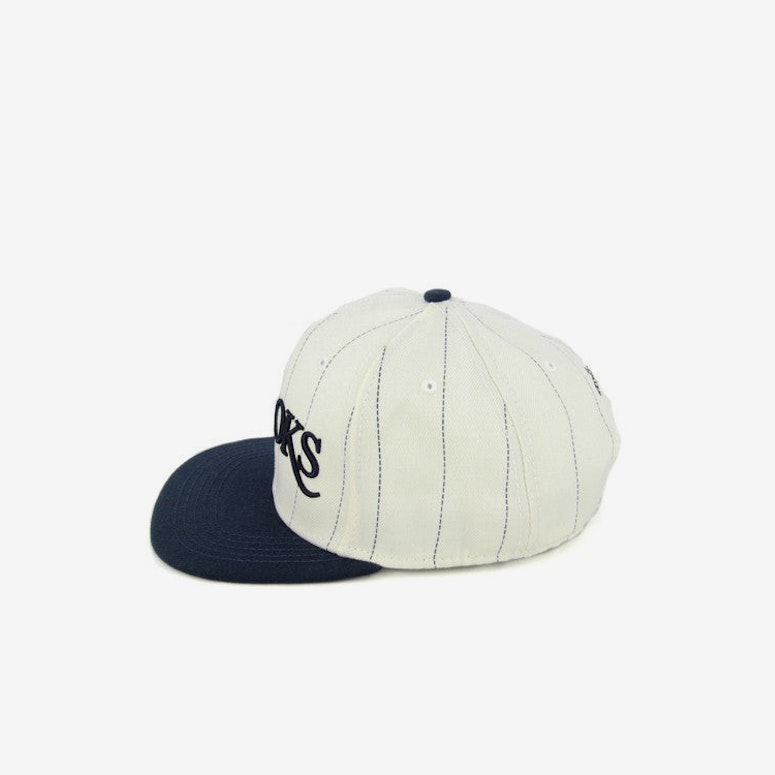 Serif Crooks Snapback White/navy