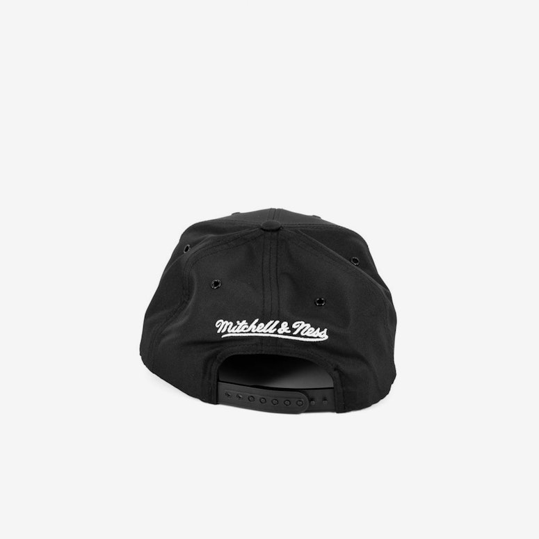 Board Snapback Black
