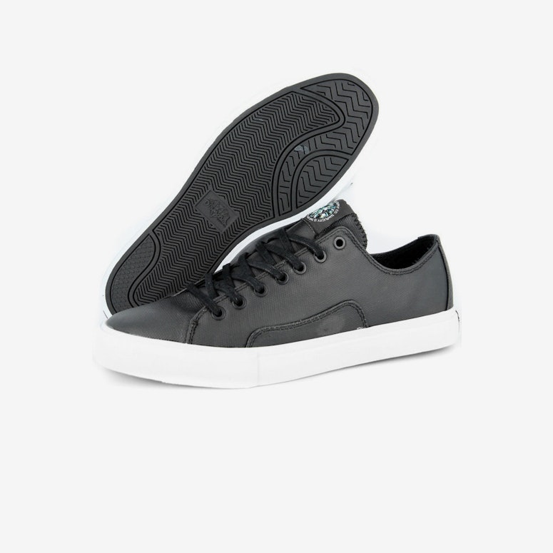 Brilliant Low Simplicity Black