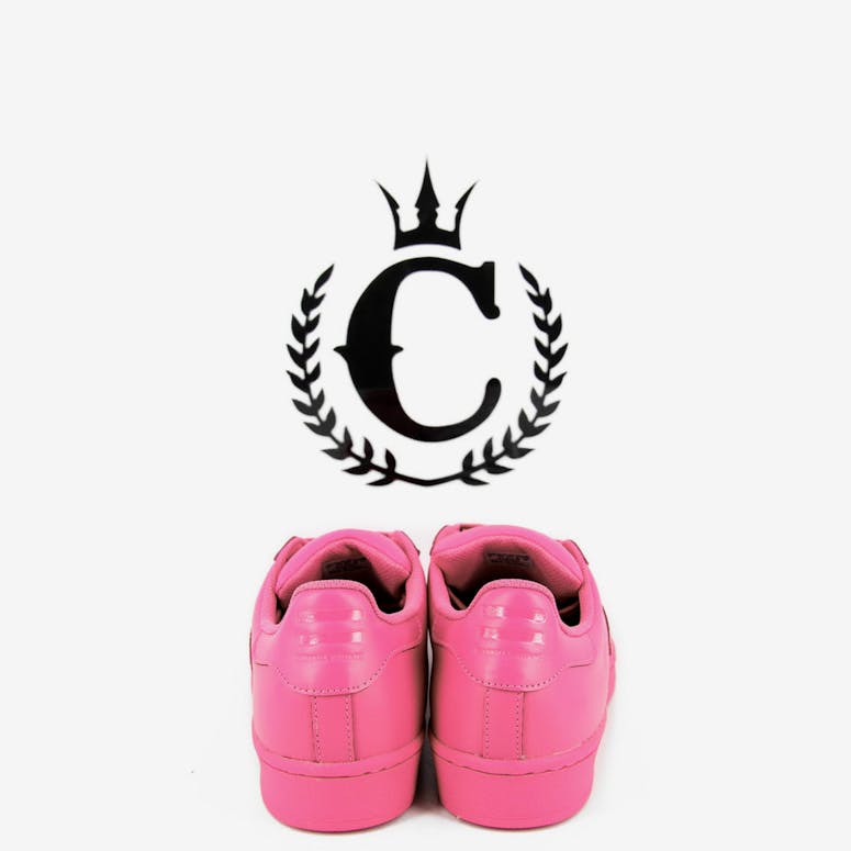 Superstar Pharrell Pink
