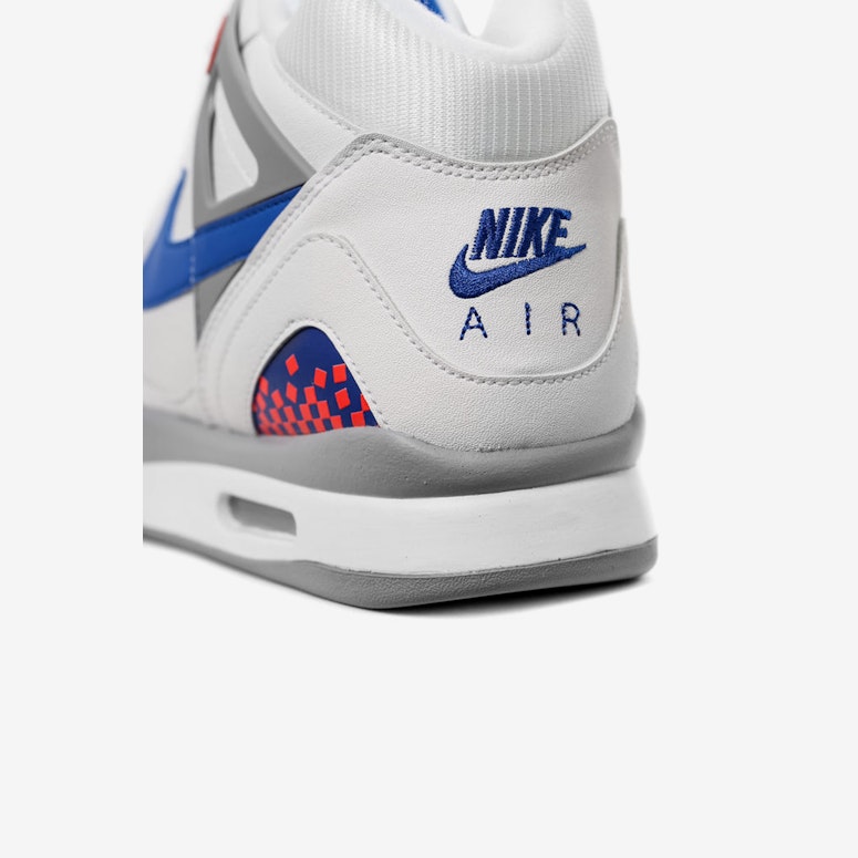 Air Tech Challenge 2 QS White/blue/red