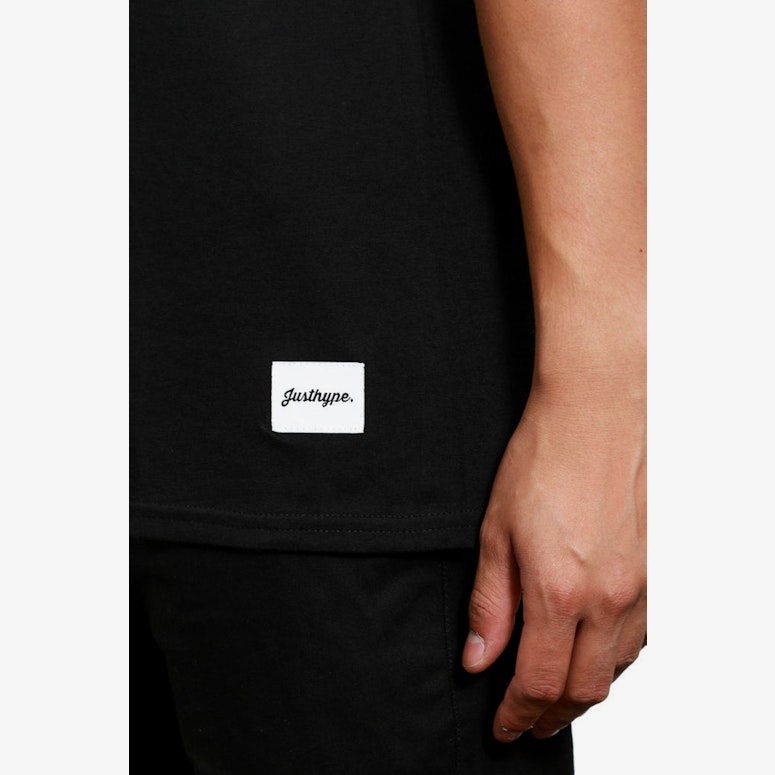 Chrome Circle Tee Black