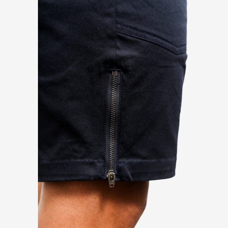 Curb Short Navy