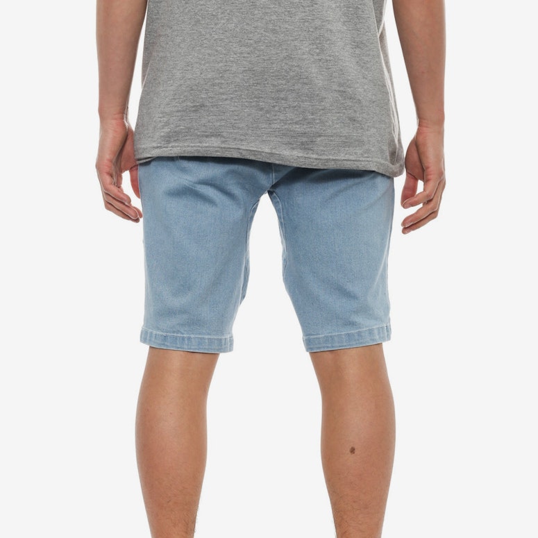 Lacet Walk Short Light Blue