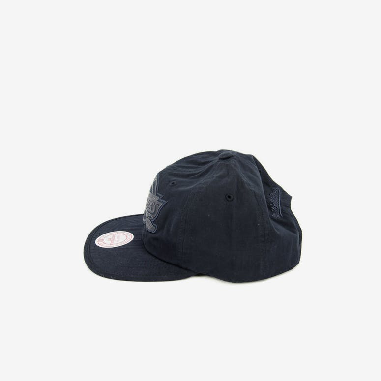 Cavaliers Pitch Snapback Navy