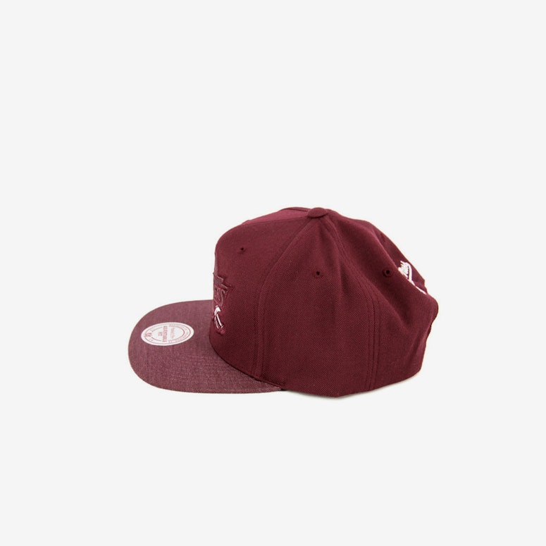 Cavaliers Heather 2 Tone Snapback Burgundy Heathe